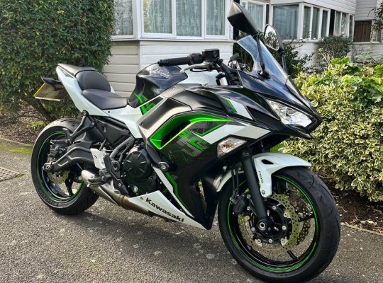 Продам Kawasaki ninja 650