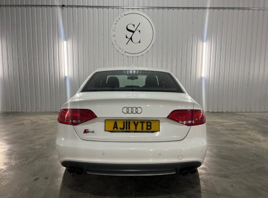 Audi S4 3.0 TFSI V6