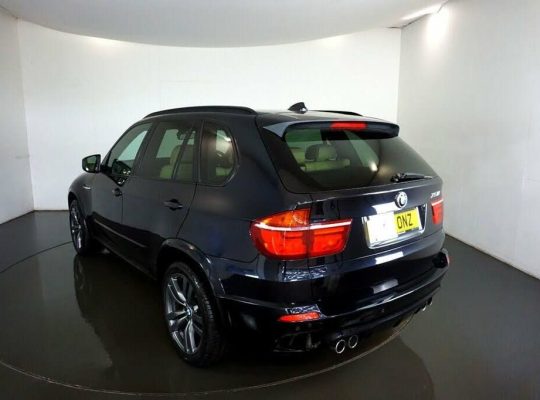 BMW X5 4.4 M