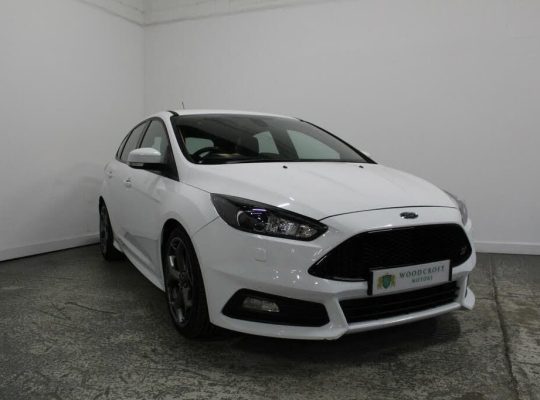 Ford Focus 2.0 T EcoBoost ST-3