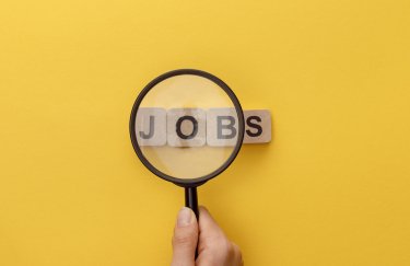 потрібен помічник фіксера з автомобілем