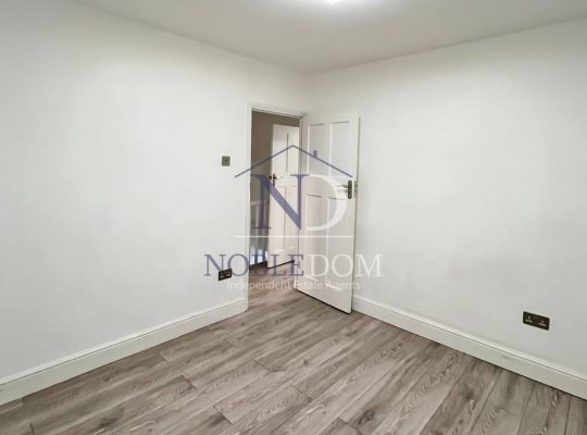 3 Bedroom End of Terrace House 🇬🇧