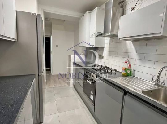 3 Bedroom End of Terrace House 🇬🇧