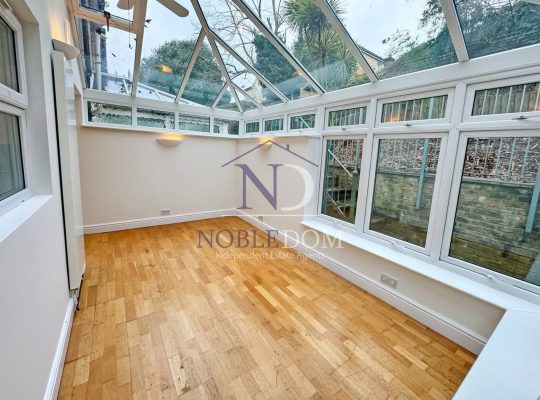 2 Bedroom End of Terrace House 🇬🇧