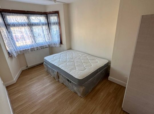 🇬🇧 3 Bedroom House 🇬🇧