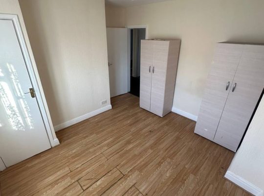 🇬🇧 3 Bedroom House 🇬🇧