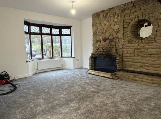 3 Bed house with garden