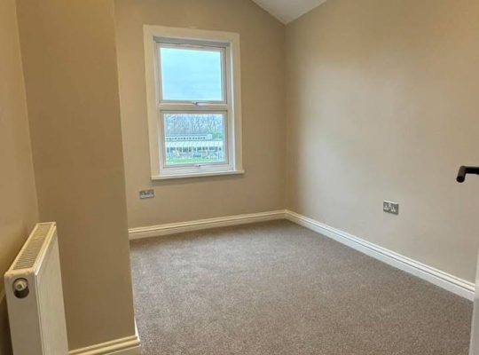 3 Bed house with Garden