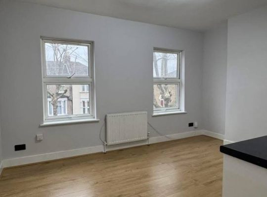 2 Bedroom Flat 🇬🇧