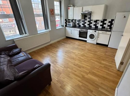 2 Bedroom Flat 🇬🇧
