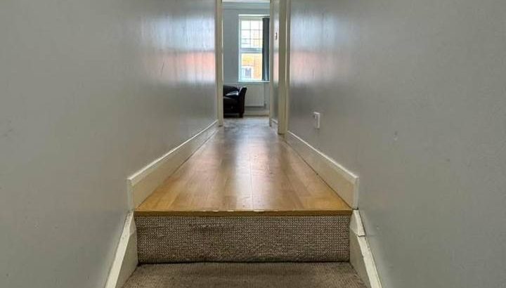 2 Bedroom Flat 🇬🇧