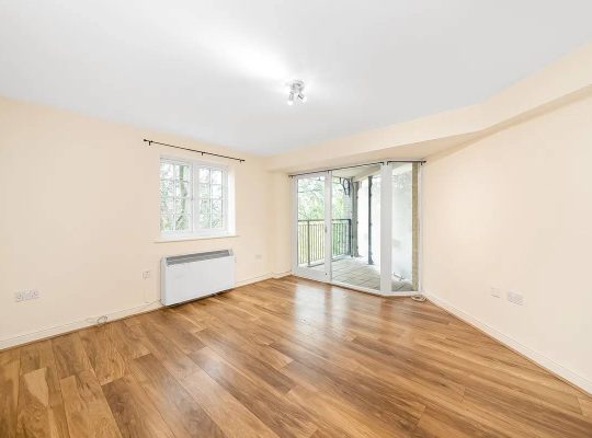 2 bedroom flat