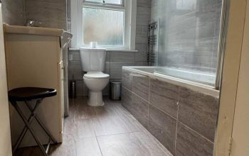 2 bedroom flat with garden