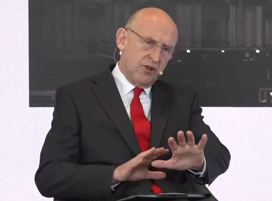 Міністр оборони Великої Британії обговорить мирний план щодо України на переговорах зі США, – FT