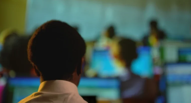 Батьки відправили сина з Лондона вчитися в Африку. Він подав на них до суду