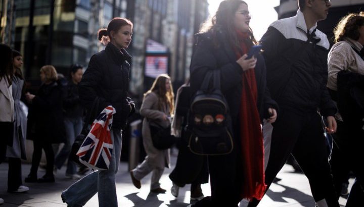 Опитування: британці схвалюють збільшення оборонних витрат, навіть якщо піднімуть податки