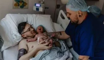 Чоловік народив дитину та відверто розповів про свій досвід