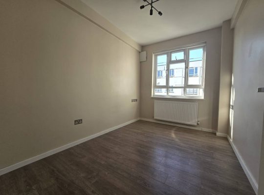 3 bedroom flat