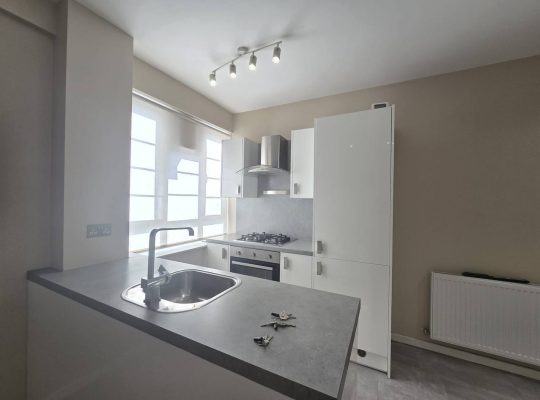 3 bedroom flat