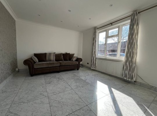 3 bed terraced house