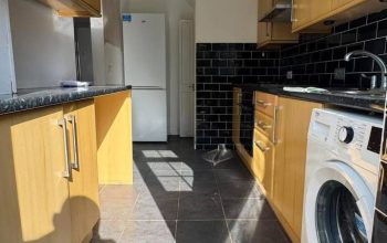 4 bed house with Garden