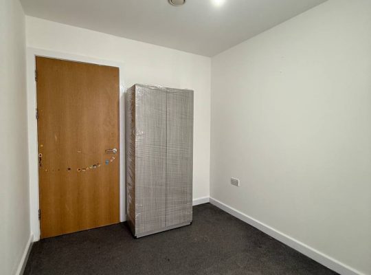 2 bedroom flat