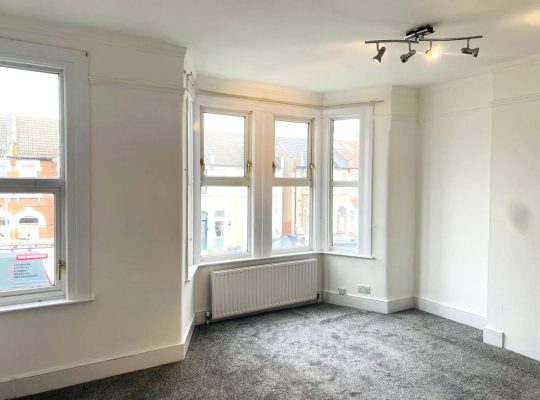 4 bedroom house 🇬🇧