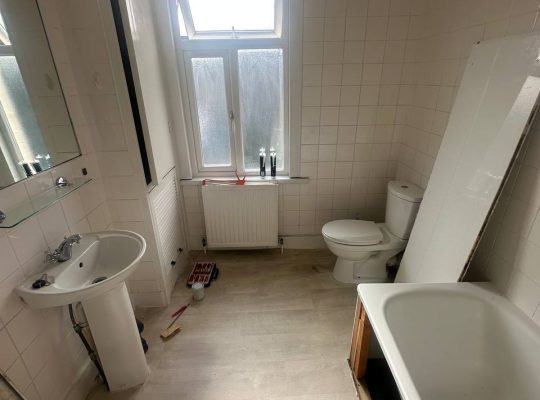 2 bedroom with garden