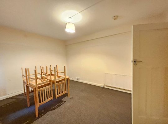 2 bedroom flat