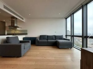 2 bedroom flat 🇬🇧