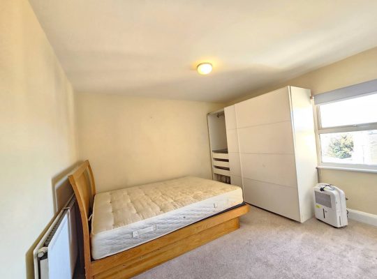 2 bedroom flat