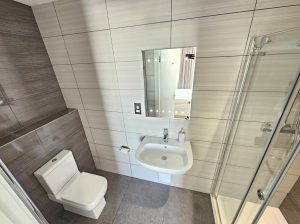 2 bedroom flat