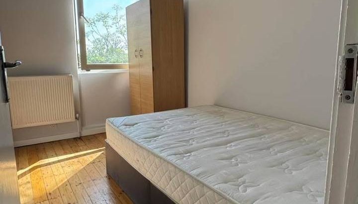 3 Bedroom flat maisonette